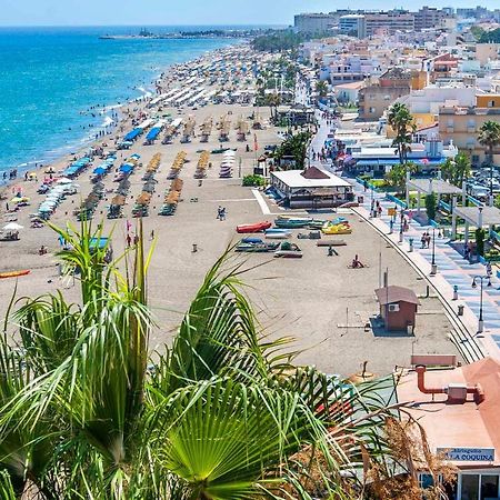 Semi-Detached Adosado Con Encanto -130 M2 - Wifi 600 Mb - Piscina Comunitaria - Patio Privado Torremolinos Buitenkant foto
