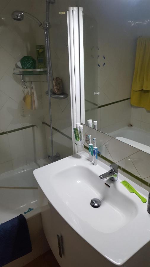 Semi-Detached Adosado Con Encanto -130 M2 - Wifi 600 Mb - Piscina Comunitaria - Patio Privado Torremolinos Buitenkant foto