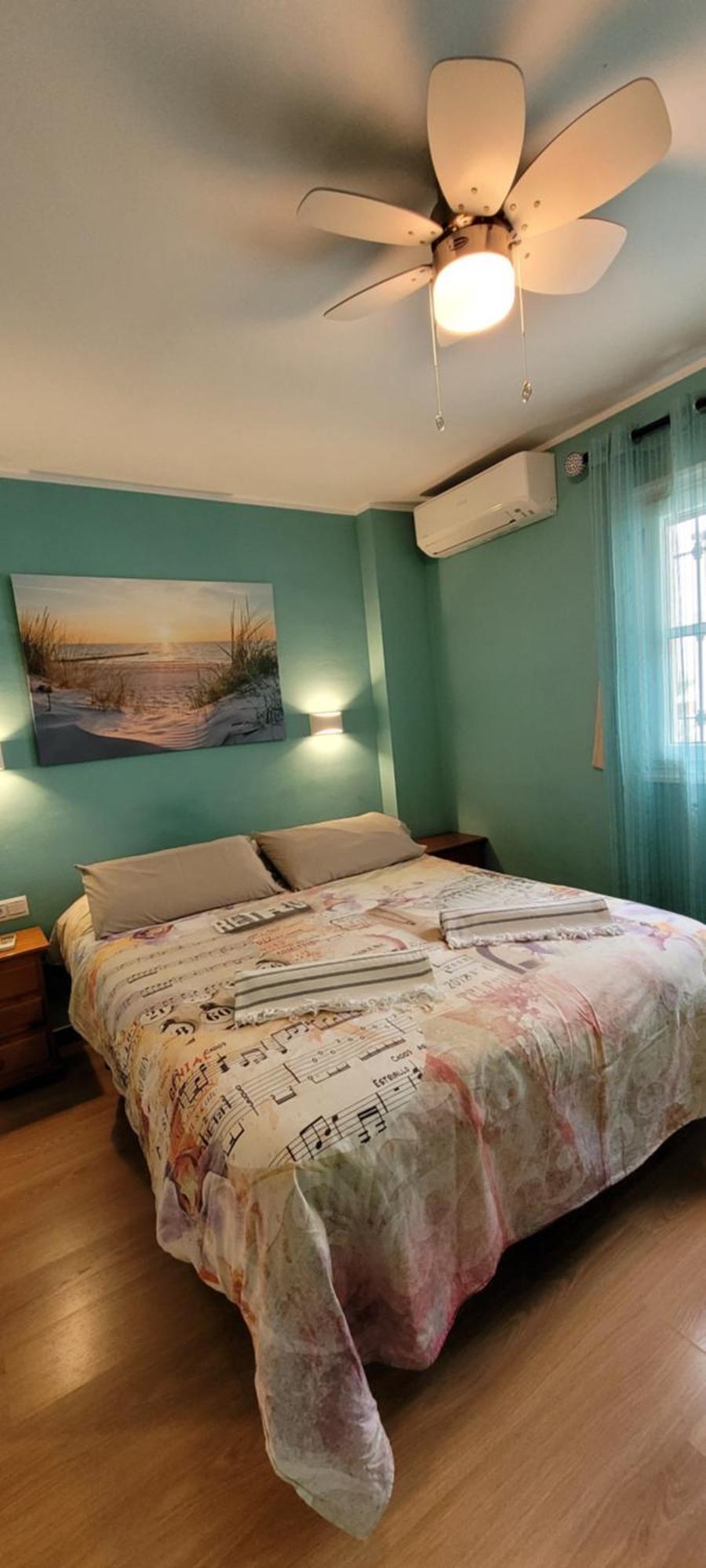 Semi-Detached Adosado Con Encanto -130 M2 - Wifi 600 Mb - Piscina Comunitaria - Patio Privado Torremolinos Buitenkant foto